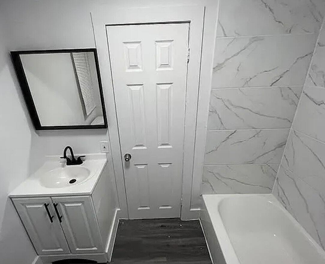 Photo - 3904 SW 13th Ct Unit 1