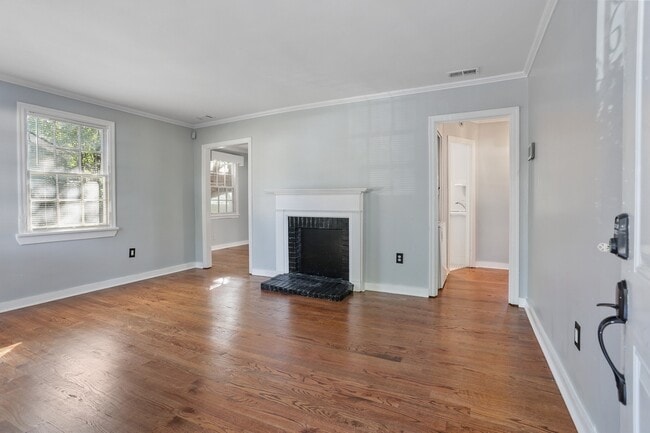 Photo - 1923 New Mexico St