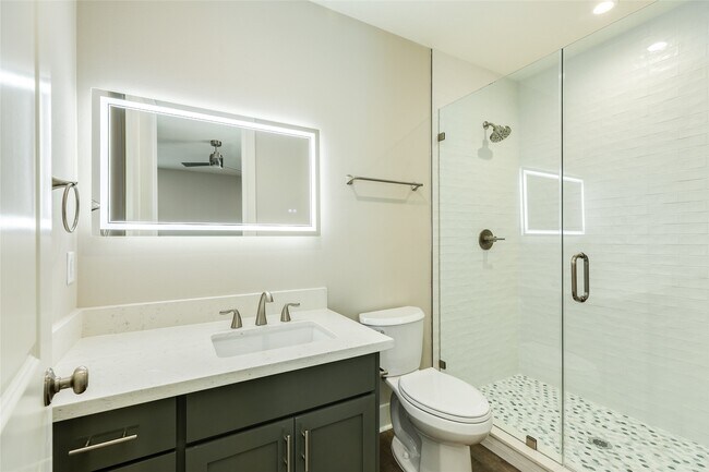 Photo - 3228 Avenue R