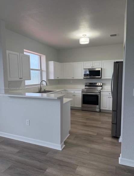 Photo - 2479 NE 4th St