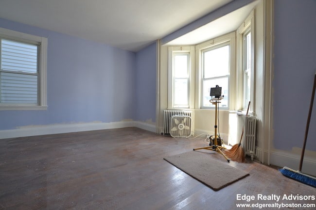 Building Photo - 24 Shannon St Rental