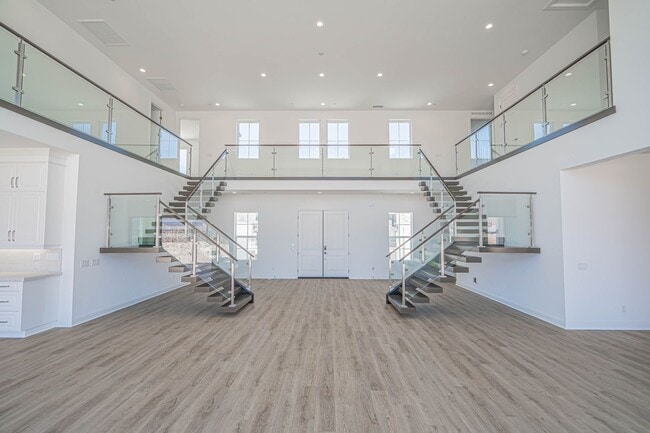 Photo - Spacious 5-Bedroom Home with Community Ame...