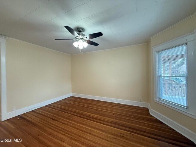 Photo - 278 Manning Blvd Unit 1