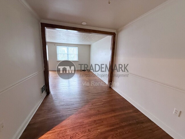 Photo - 925 Lafayette St