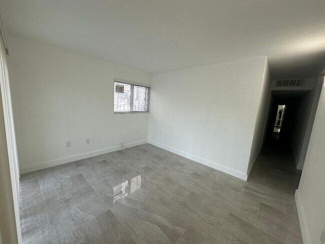 Photo - 745 82nd St Unidad 1