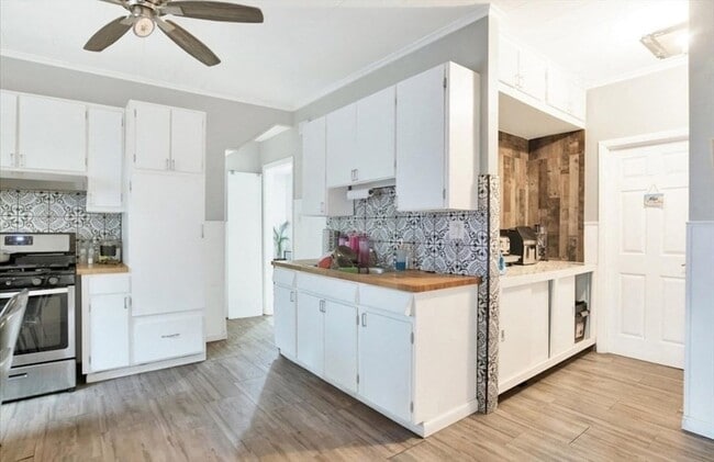33-35-35 Hitchcock St Unit 2