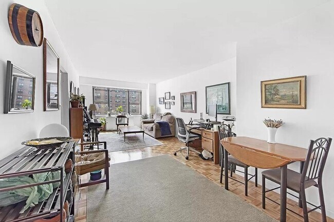 Photo - 1280 Fifth Avenue Unidad 17-K