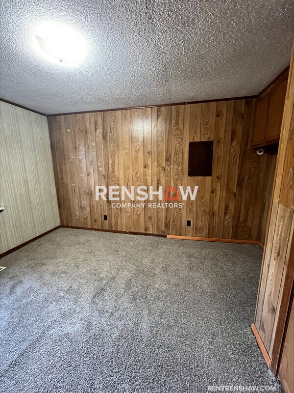 Photo - 322 Kist Ave