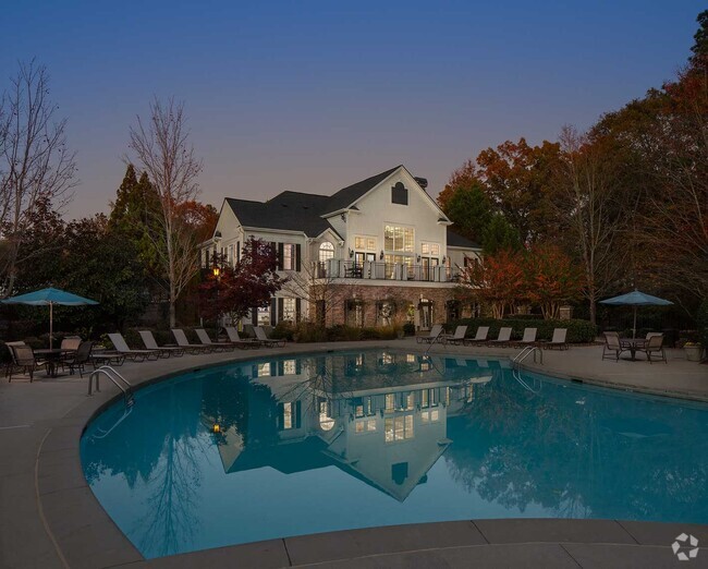 Building Photo - The Fairways at Jennings Mill Rental