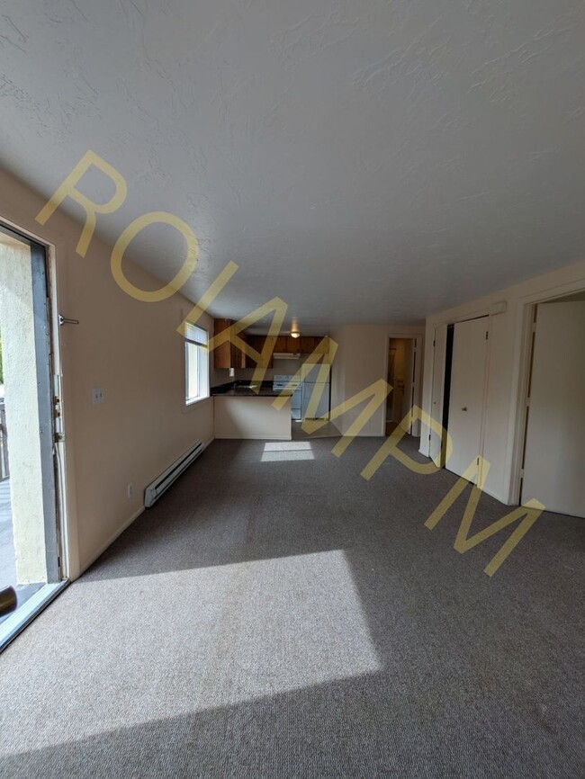 Building Photo - 354 Orchalara Ave Unit 3