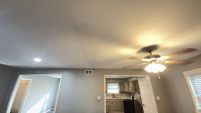 Photo - Charming 3-Bedroom Home with Garage in Jackson, MS