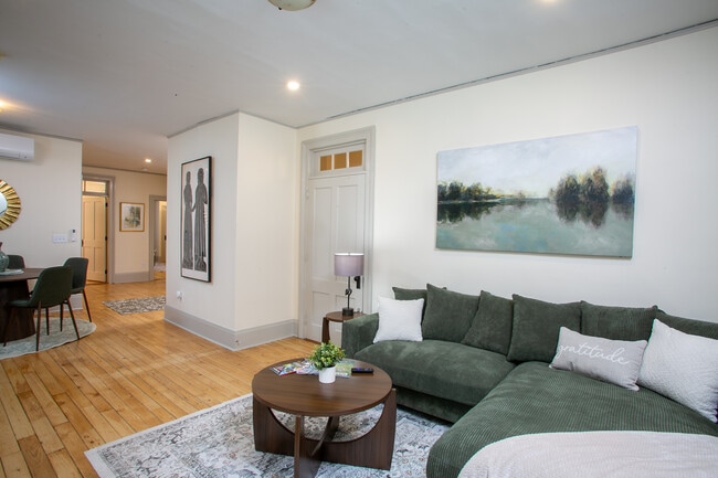 Photo - 44 Main St Unidad #2