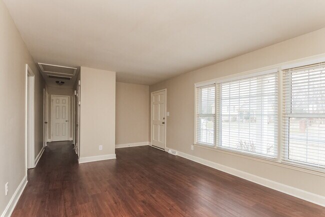 Photo - 5344 Evanshire Dr