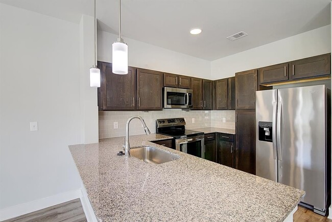 Photo - 25500 Westheimer Pkwy Unidad 7109 Rental