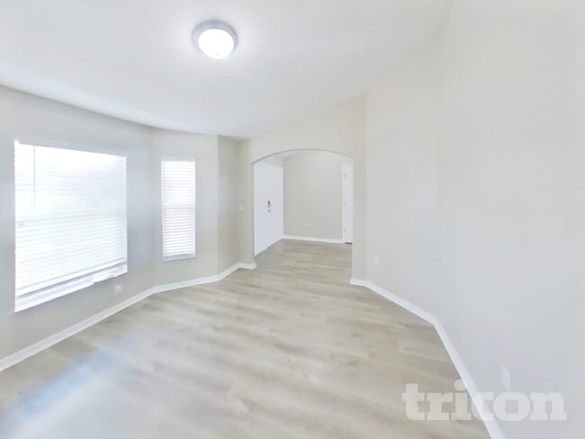 13001 Fish Cove Dr