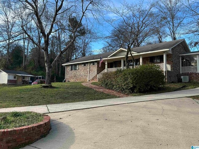 Photo - 4866 Overton Rd