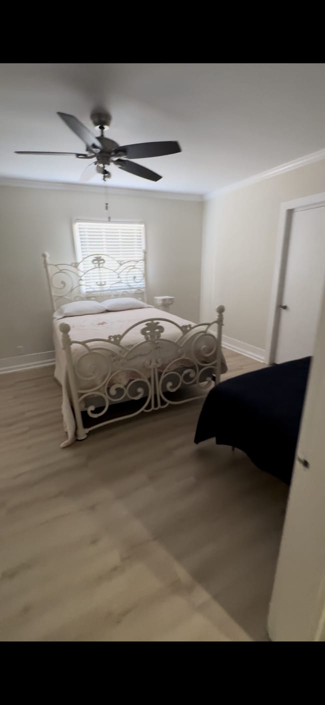 Master Bedroom - 2006 Cherry St