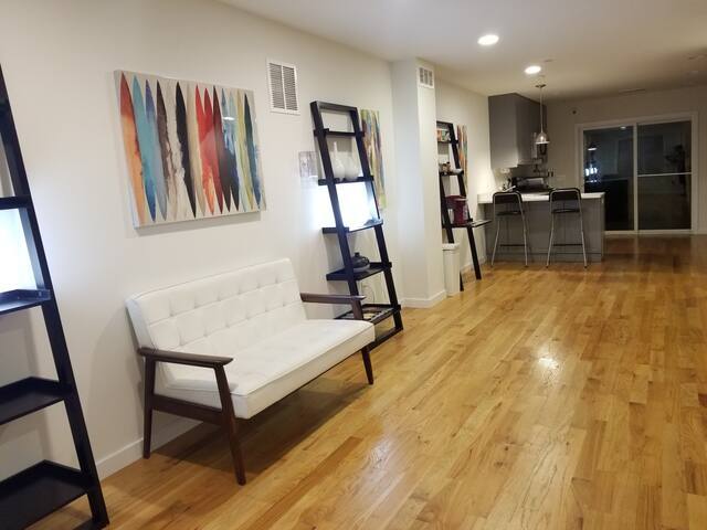 Photo - 329 N State St