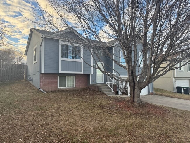 Photo - Move-In Ready 3-Bedroom Home with New Flooring & Fenced Yard