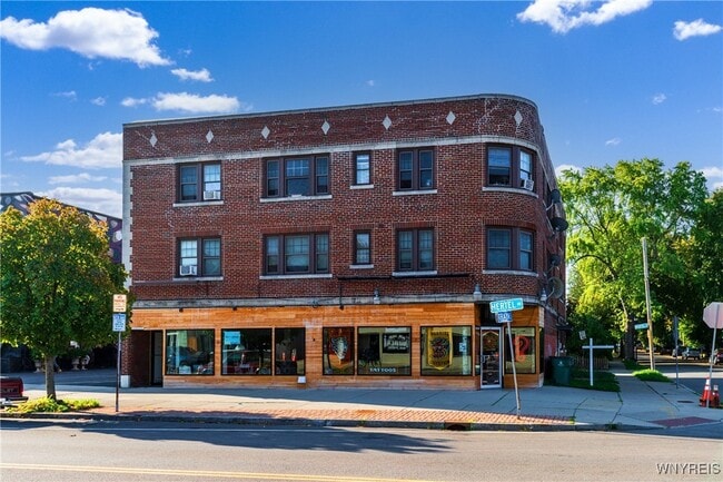 Photo - 1225 Hertel Ave