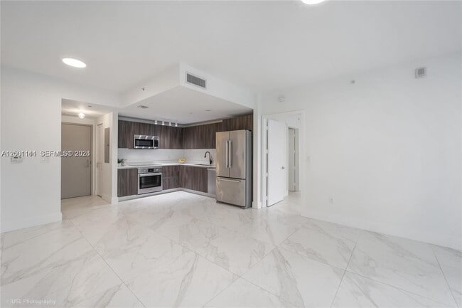 Photo - 488 NE 18th St Unit 55