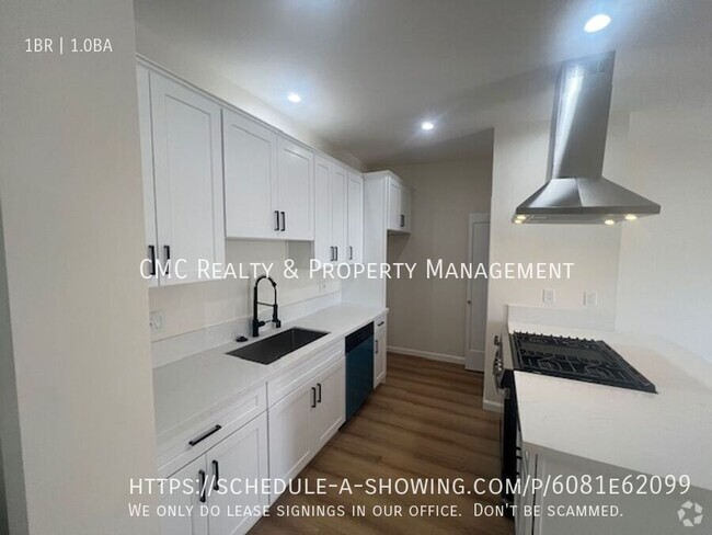 Building Photo - NEWLY built 1 bed / 1 bath in Lakewood Vil... Unit 4837 Clark Ave A Apartment