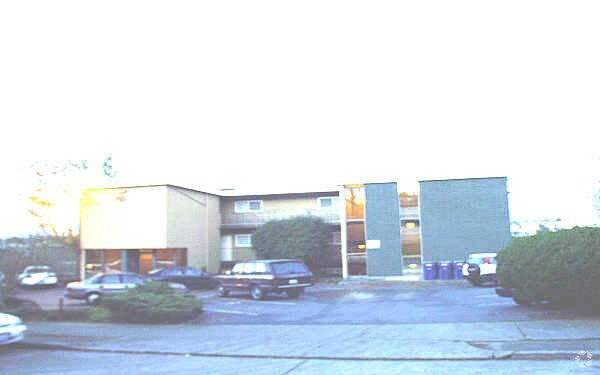 Photo - The Sandpiper