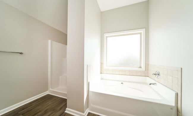 Photo - 2195 Bridgewater Pass