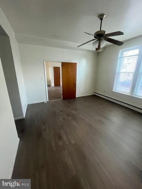 Photo - 10 Railroad Ave