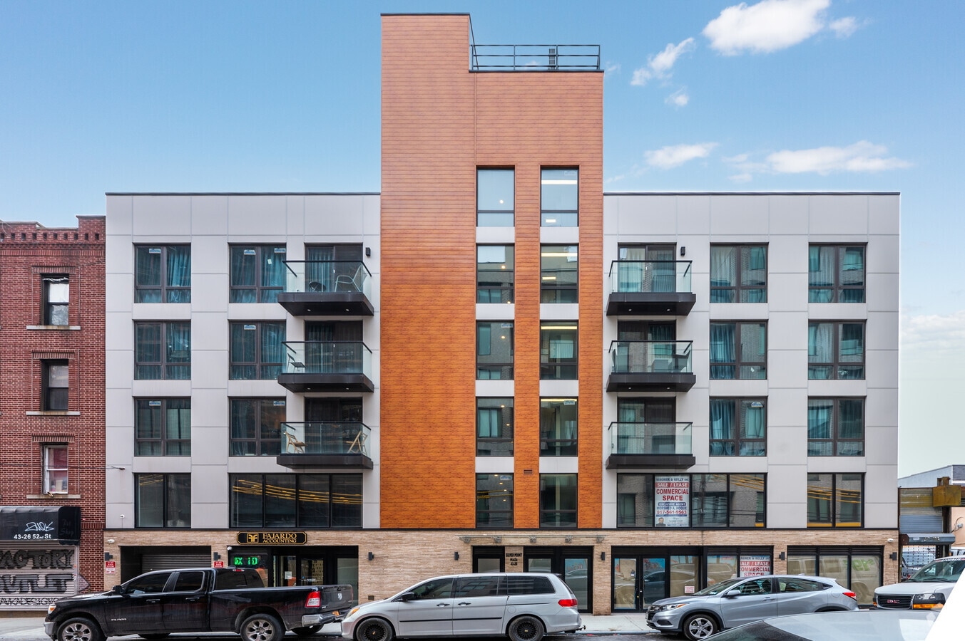 Photo - Silver Point Apartments