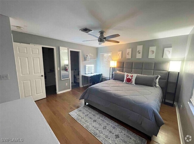 Building Photo - 6701 Canton St Rental