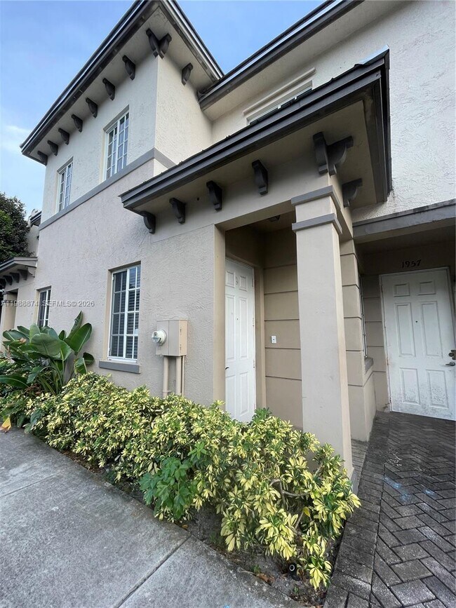 Photo - 1955 Marsh Harbor Dr Unidad 1955