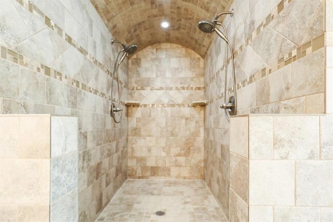 Photo - Beautifully Kept 4 Bedroom Home with Solar...