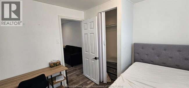 Photo - 1141 Howard Ave