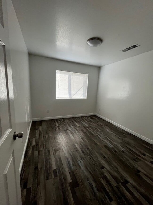 Photo - Monterey St (93305) Unit D