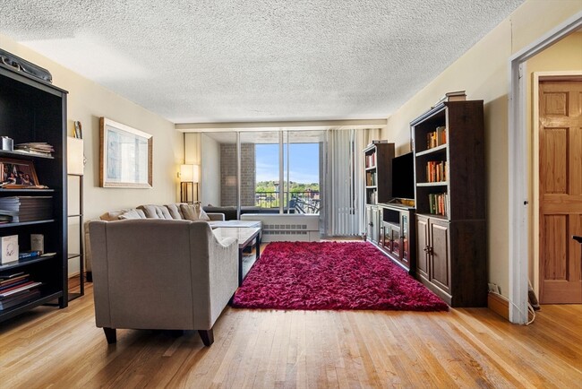 Photo - 33 Pond Ave Condo Unit 804