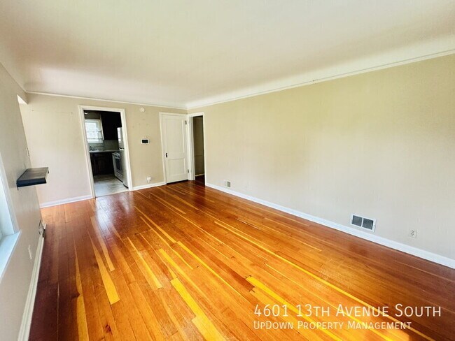Photo - 4601 13th Ave S