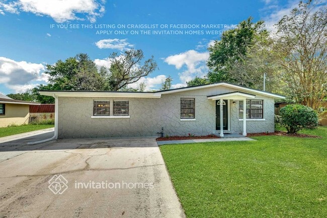 Building Photo - 6968 Delisle Dr