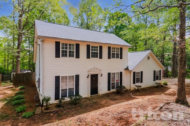 Building Photo - 510 Surveyor Walk