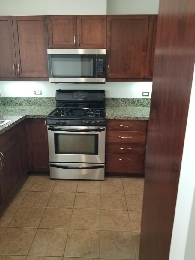 Photo - Downtown  1-Bed plus Loft 1bath 1 parking ... Unidad 1111