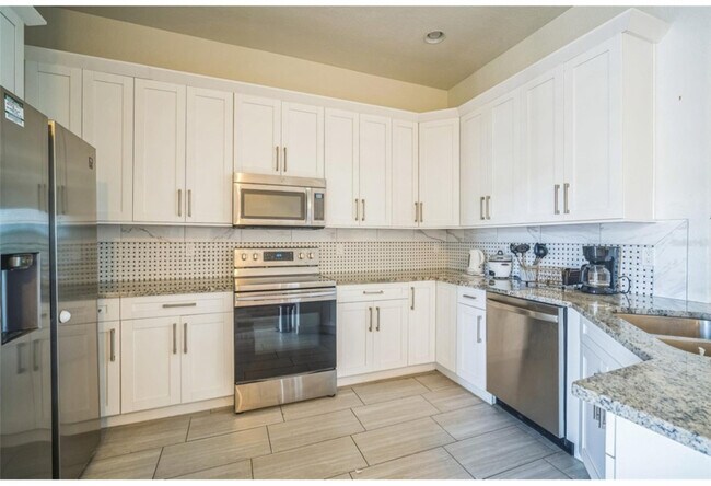 Photo - 10517 Camelia Dr