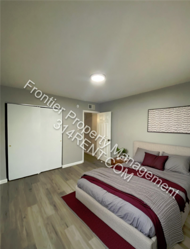Photo - Freshly updated 2 bedroom apartment in Flo... Unit 115 Reeb Lane Apt 3
