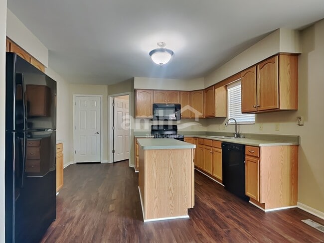Photo - 1837 Cantwell Ct