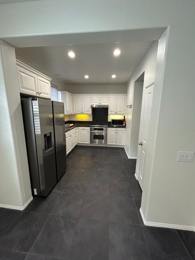 Photo - New! 3BD/2.5BA Two-Story Condo in Qual Hill Irvine!