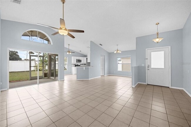 Photo - 7712 Water Oak Ct