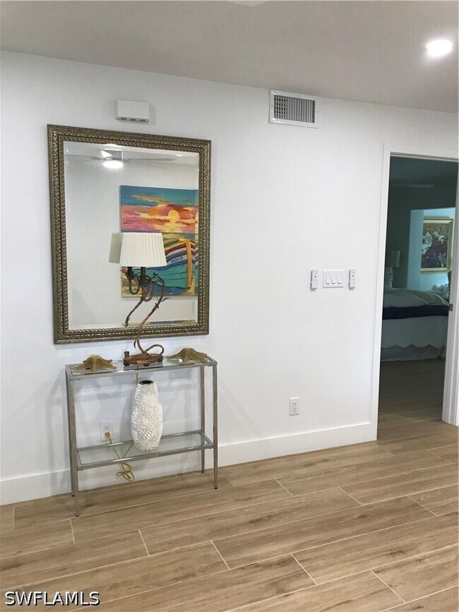 Photo - 302 2nd St S Unidad 302