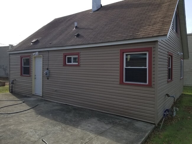 Photo - 1410 Slosson St