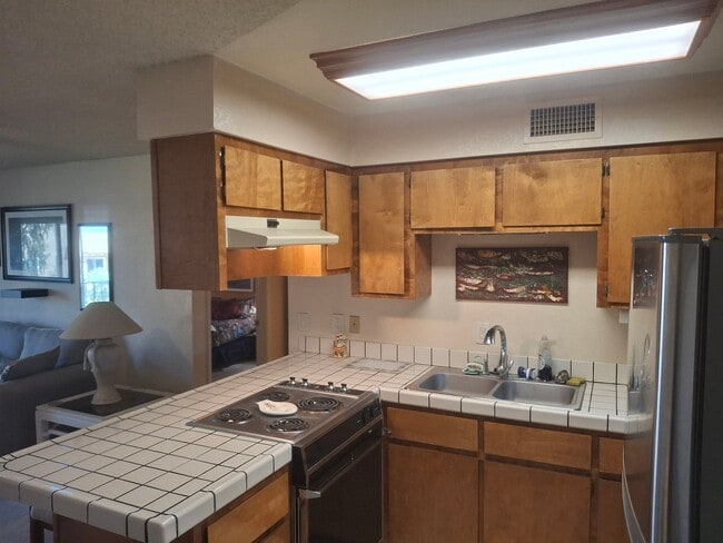 Photo - 276 Lake Havasu Ave Unidad C-14
