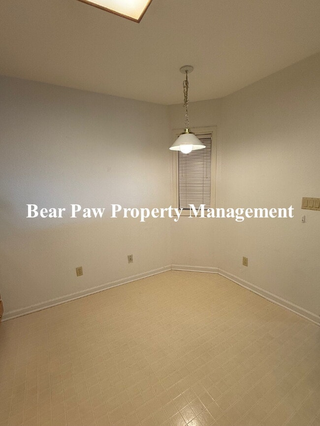 Photo - Beautiful Condo for Senior Living in North Evergreen!! Unit #206
