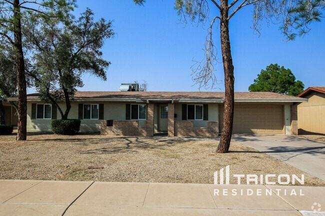 Building Photo - 3308 E Bloomfield Rd Rental
